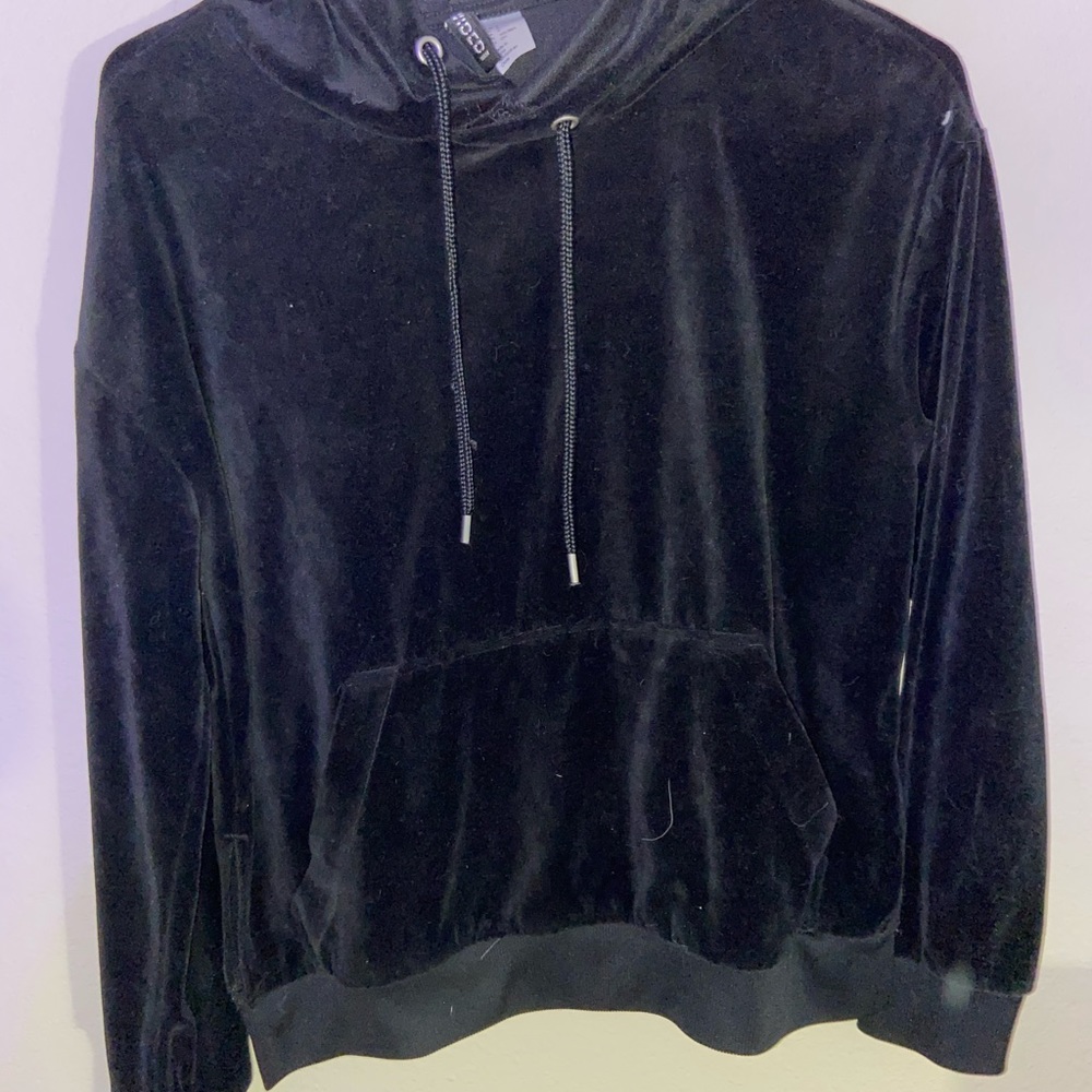 H&M Velour Cropped Hoodie
